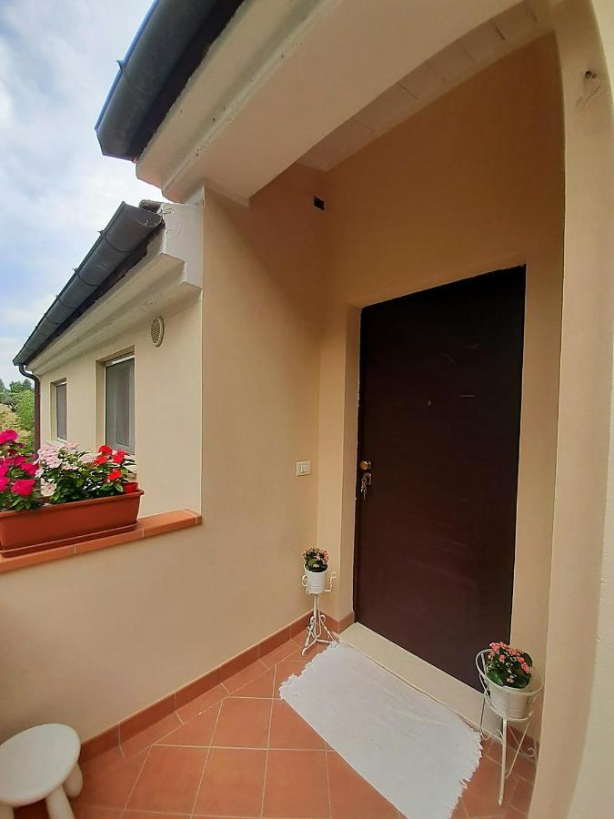 Casale Angela Apartment Torrevecchia Teatina ภายนอก รูปภาพ
