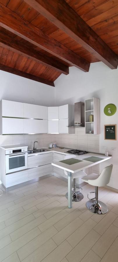 Casale Angela Apartment Torrevecchia Teatina ภายนอก รูปภาพ