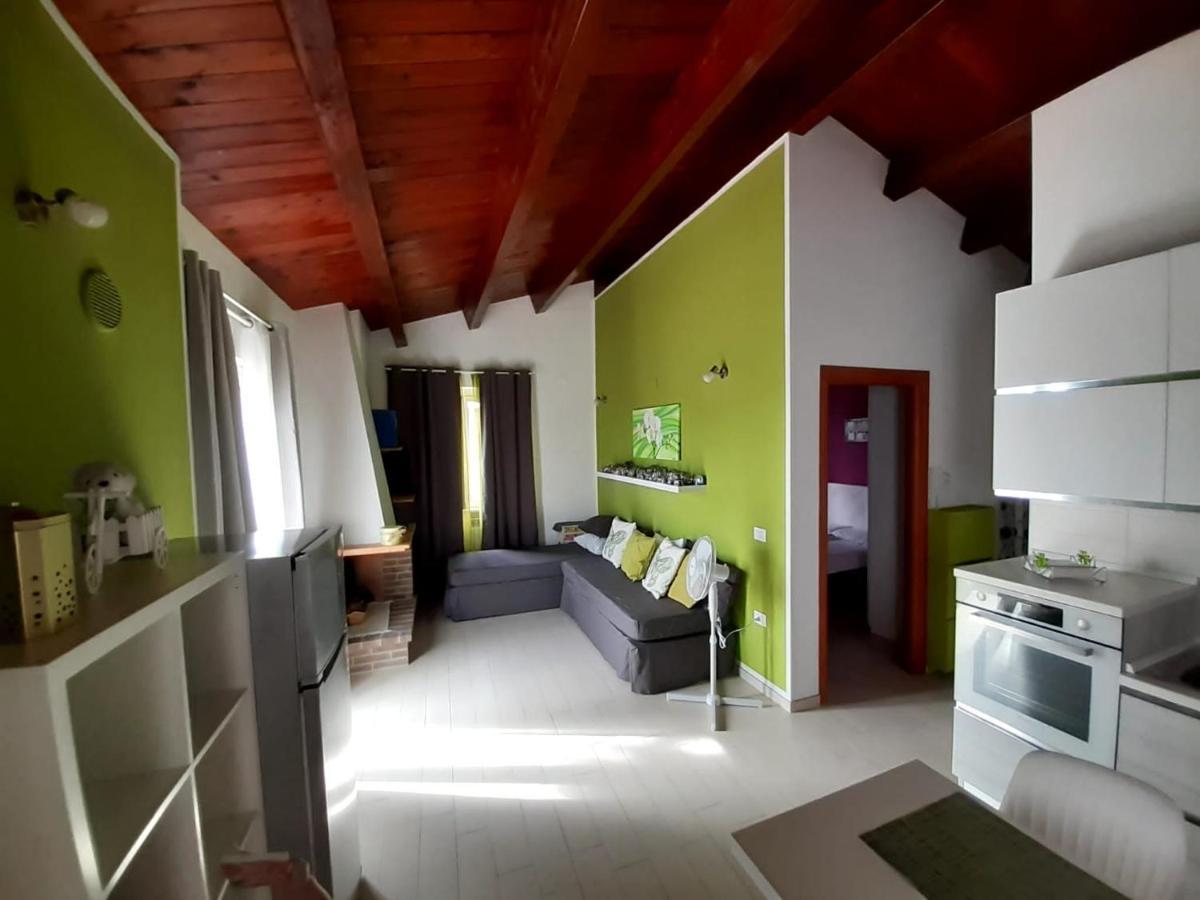 Casale Angela Apartment Torrevecchia Teatina ภายนอก รูปภาพ