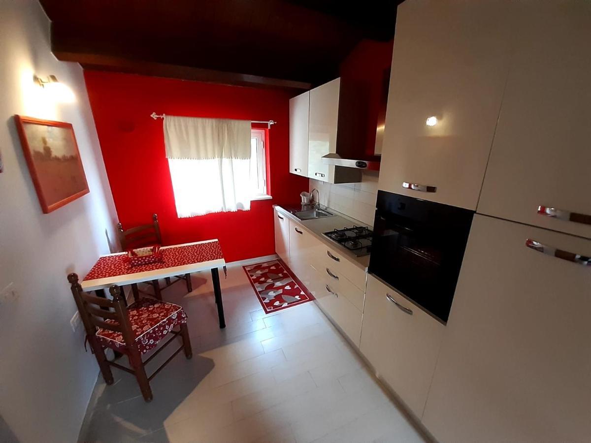Casale Angela Apartment Torrevecchia Teatina ภายนอก รูปภาพ