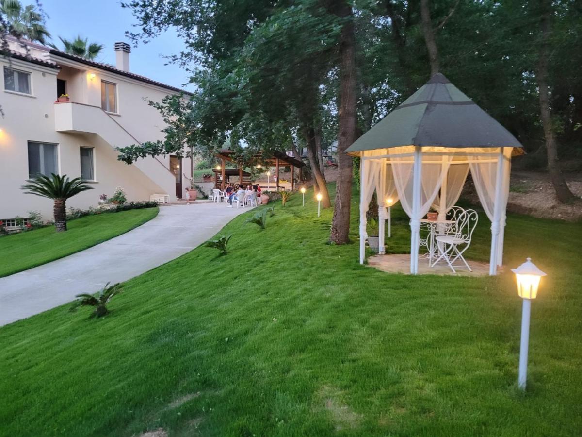 Casale Angela Apartment Torrevecchia Teatina ภายนอก รูปภาพ